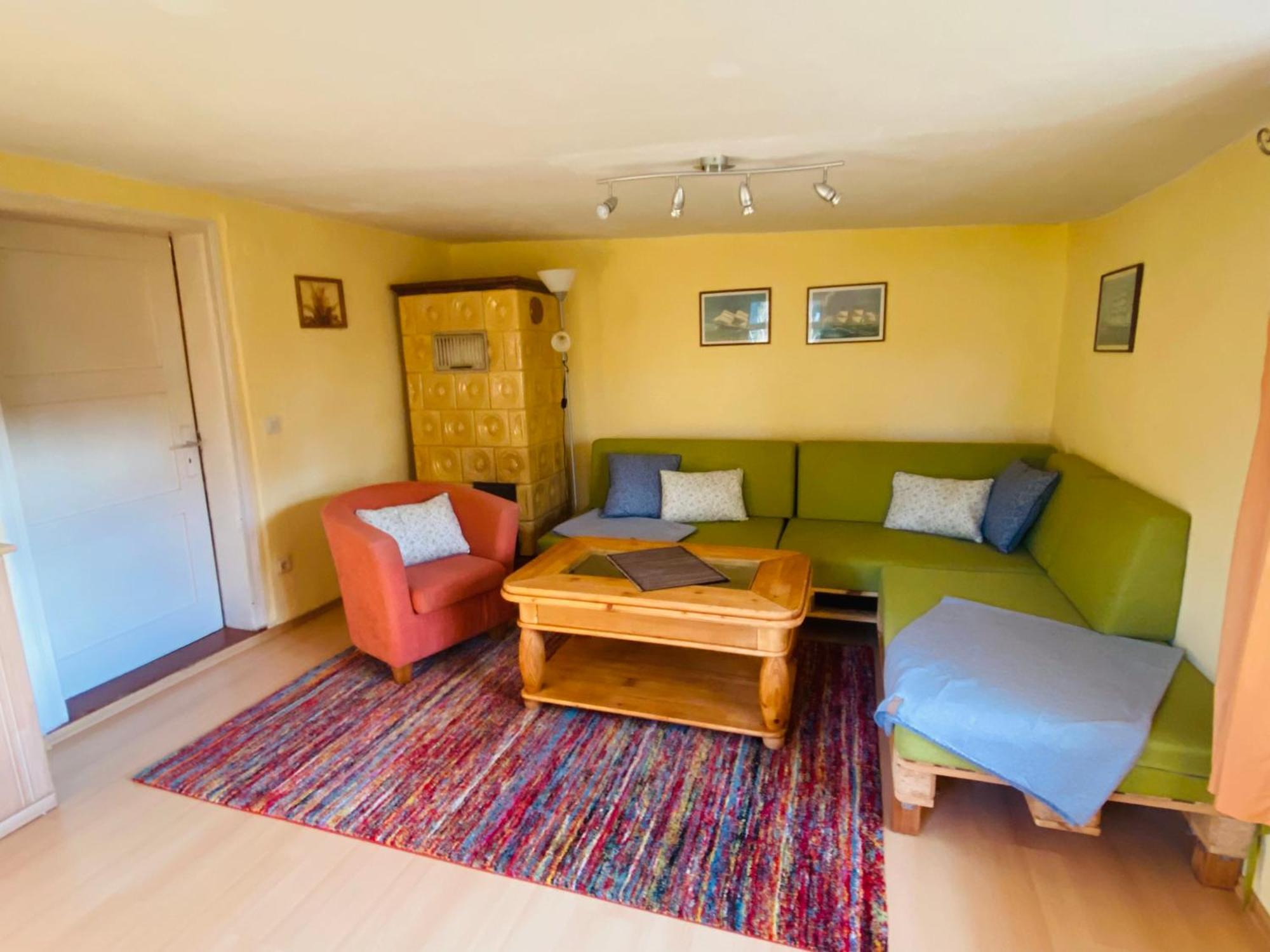 Apartment Unter Dem Reetdach Wustrow (Fischland)